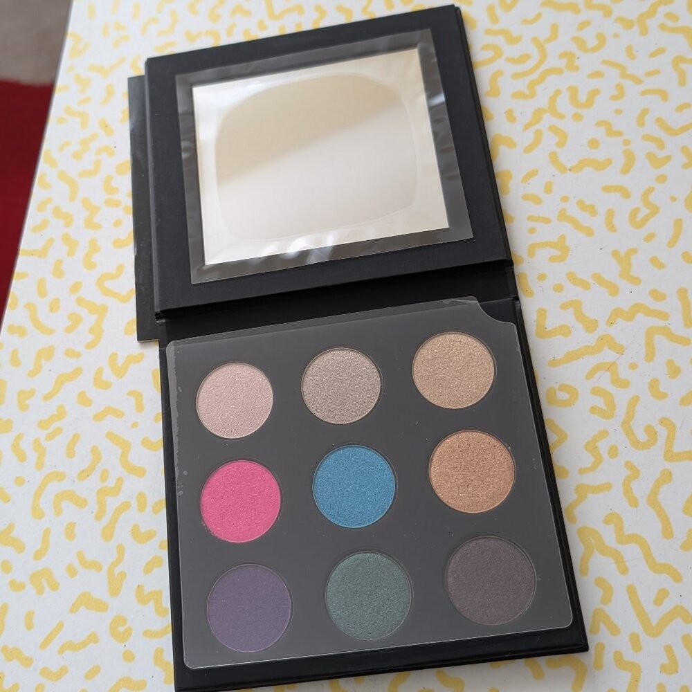 Make Up For Ever Artist Shadows 2 Eyeshadow Palette